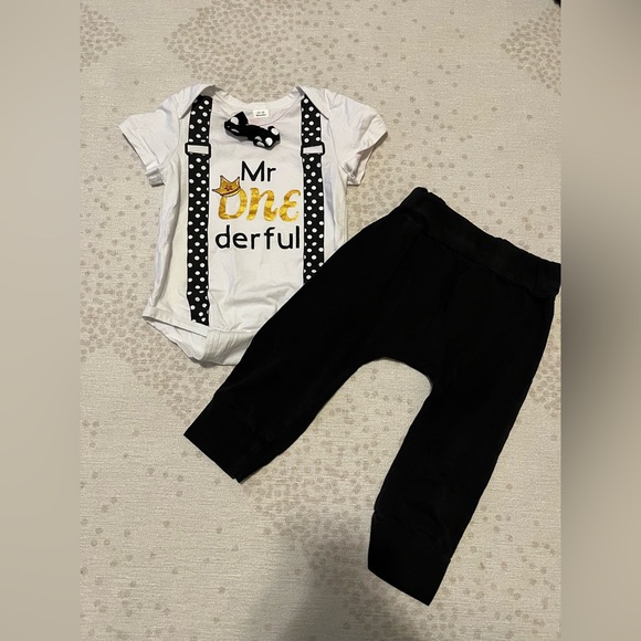 First Birthday Outfit - Picture 4 of 9